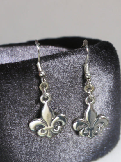 Fleur de lis Earrings